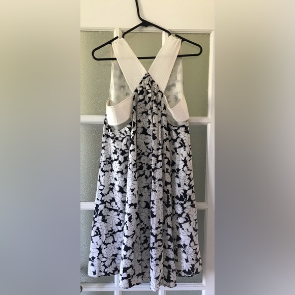 Club Monaco Silk Floral Cut Out Dress - Picture 4 of 6